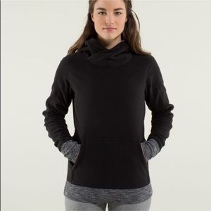 Lululemon Runaway Fleece, Size 6